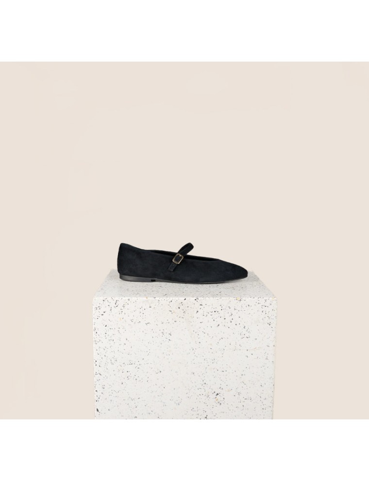 Best-Selling Bari - Black Suede Just In