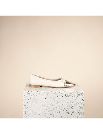 Best-Selling Como - White/Gold Snake Just Launched