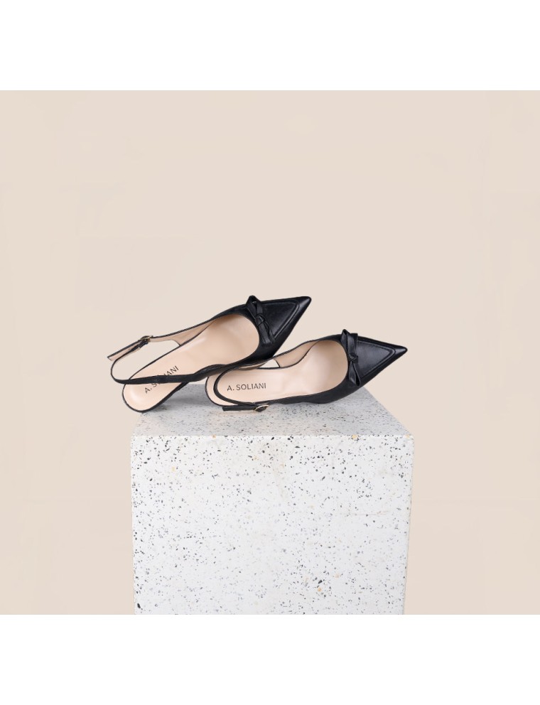 Best-Selling Pescara - Black Leather Kitten Heels New Collection